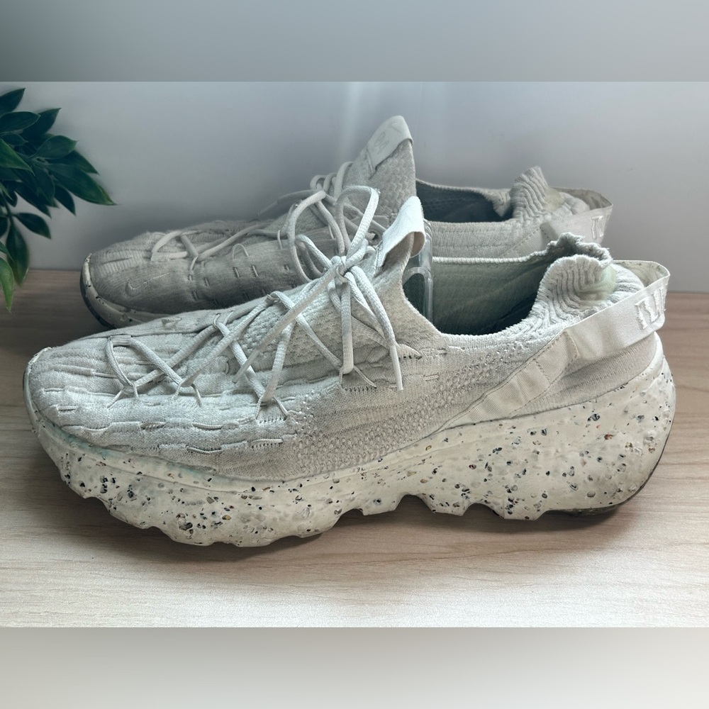 Nike Space Hippie 04